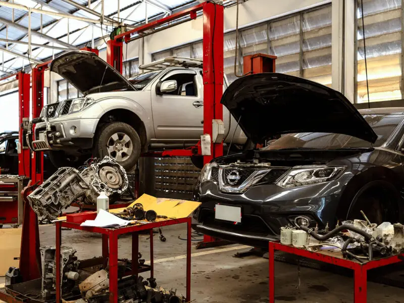 Class Panel Craft LTD | Body Shop Repairs | Mechanics | Air Conditioning